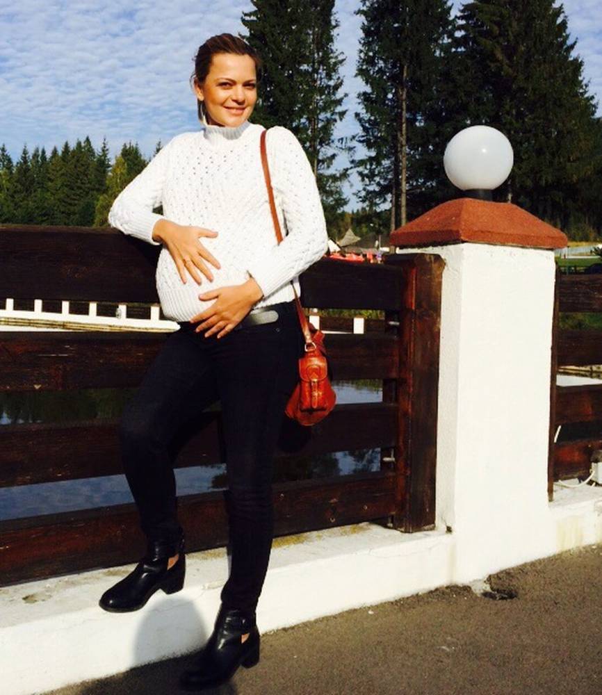 Lavinia Petrea a devenit mamica de curand