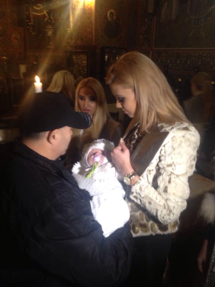 Guta si-a calcat pe orgoliu si a venit la Botez