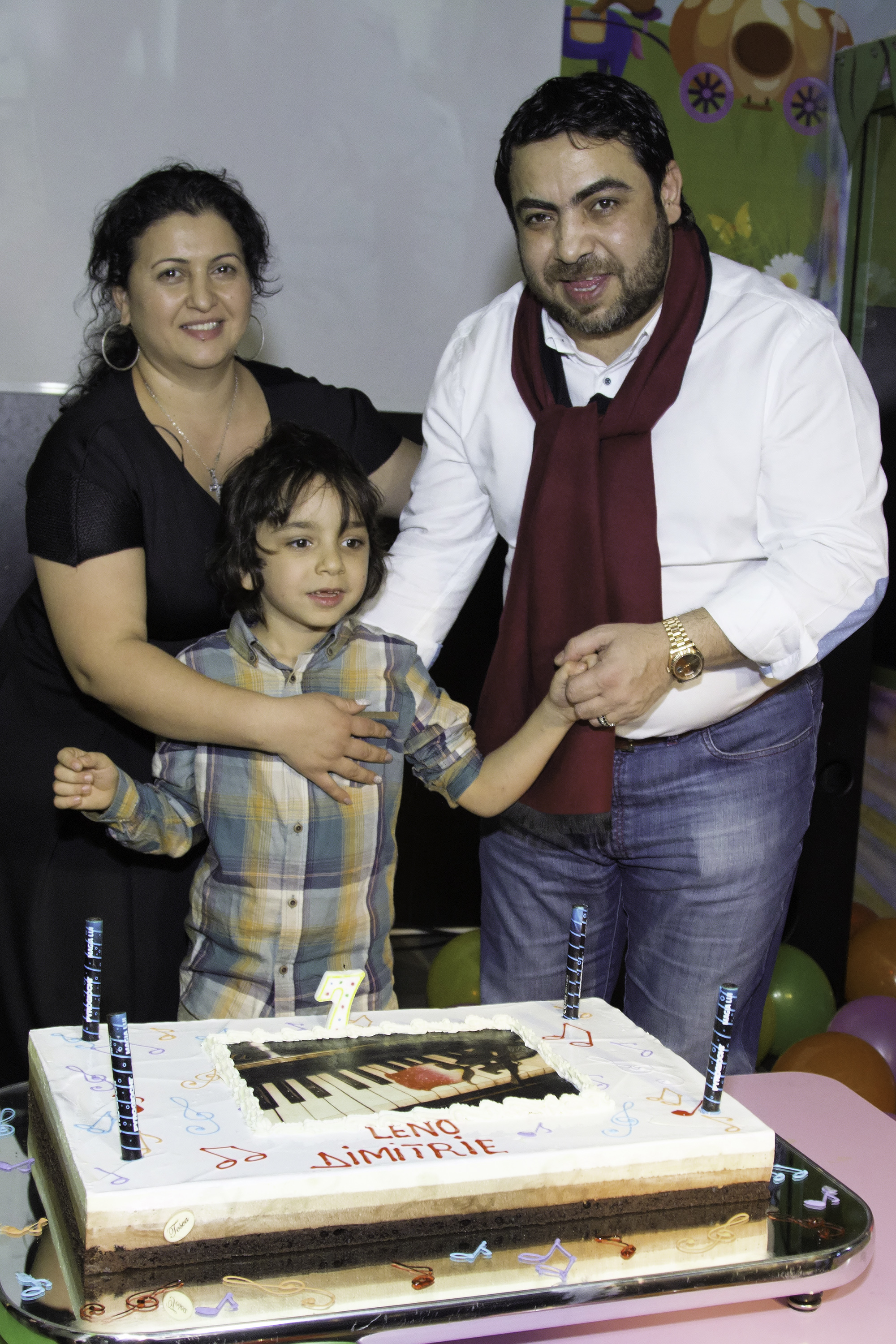 Dan Bursuc isi iubeste enorm sotia si fiul