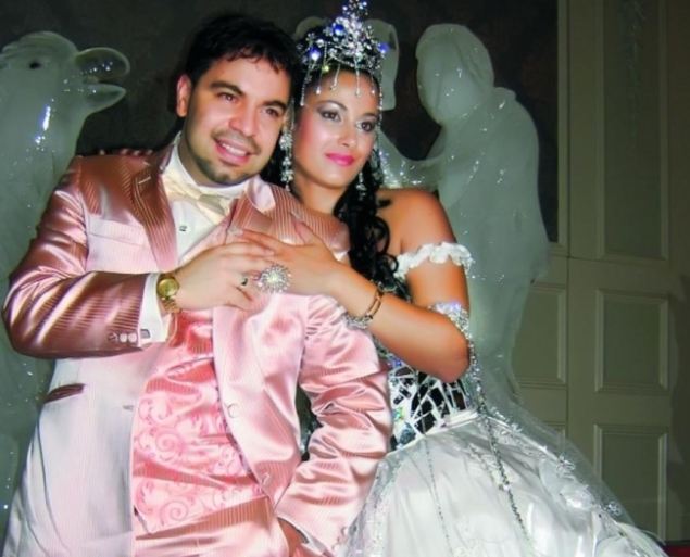 Florin Salam, alaturi de prima lui sotie, moarta in 2009