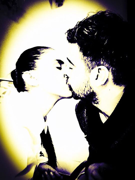 Adelina si Speak s-au pozat in timp ce se sarutau