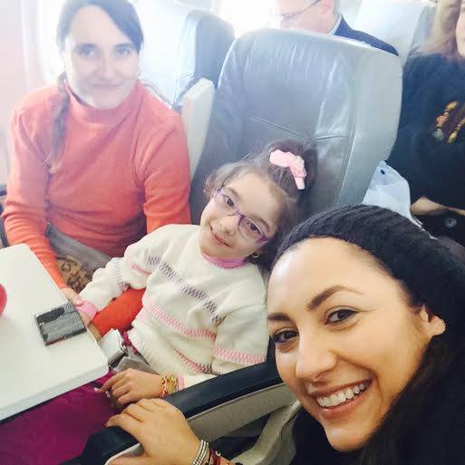 Andra a fost impresionata pana la lacrimi de povestea fetitei pe care a intalnit-o in avion