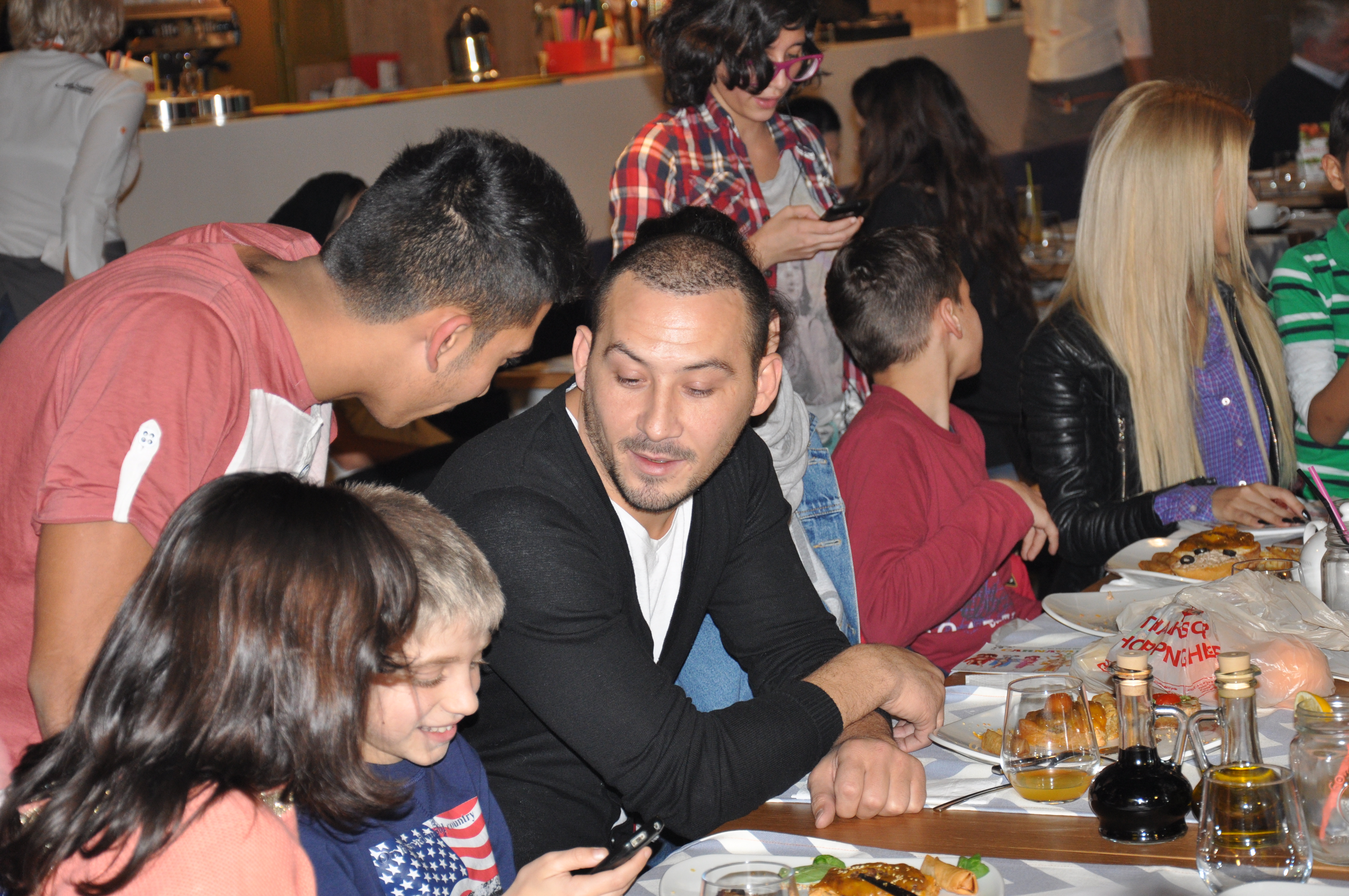 Artistul isi doreste foarte tare un copil