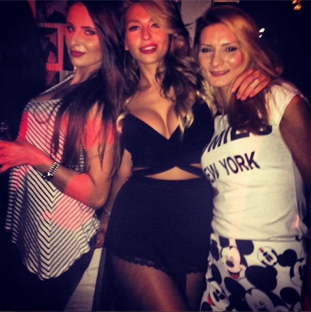 Rodica Miron s-a reintalnit cu prietenele din Romania