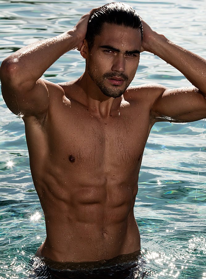 Romanul a lucrat pentru mari branduri internationale