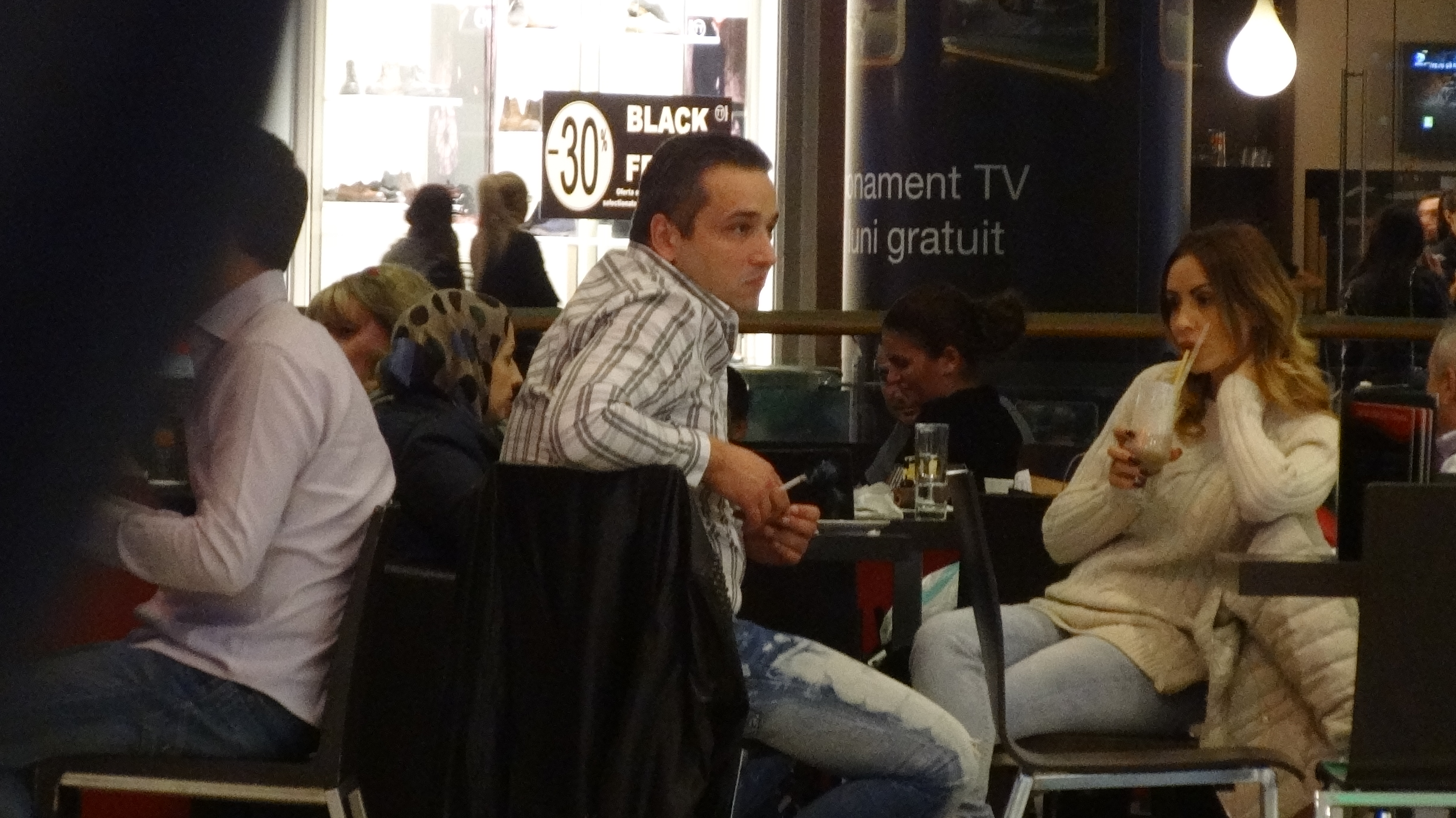 El este barbatul care pare sa o fi cumintit pe Flore