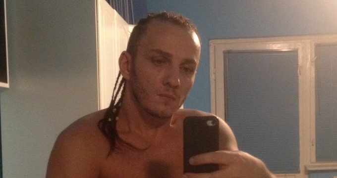 Traistariu este mandru de noua lui frizura