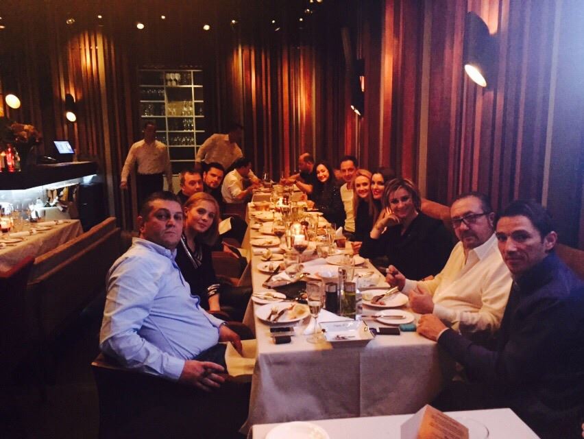 Ana si-a sarbatorit ziua de nastere alaturi de cei mai buni prieteni