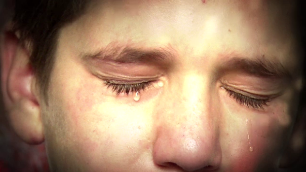 Robert a izbucnit in lacrimi de fericire cand a vazut cate daruri a primit