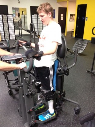 Starea de sanatate a fostului fotbalist se imbunatateste pe zi ce trece