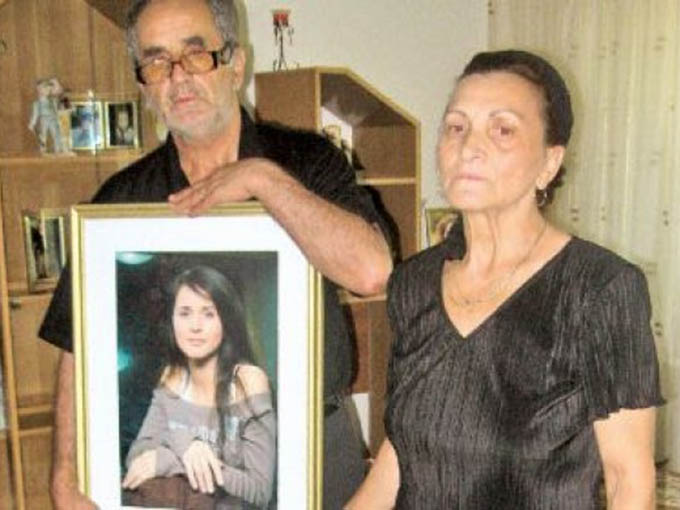 De cand a murit Madalina Manole, parintii ei sufera cumplit