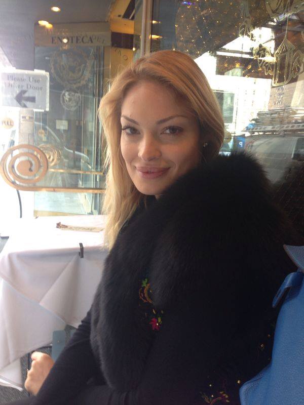 Valentina locuia in America, in perioada in care l-a cunoscut pe Cristian Boureanu