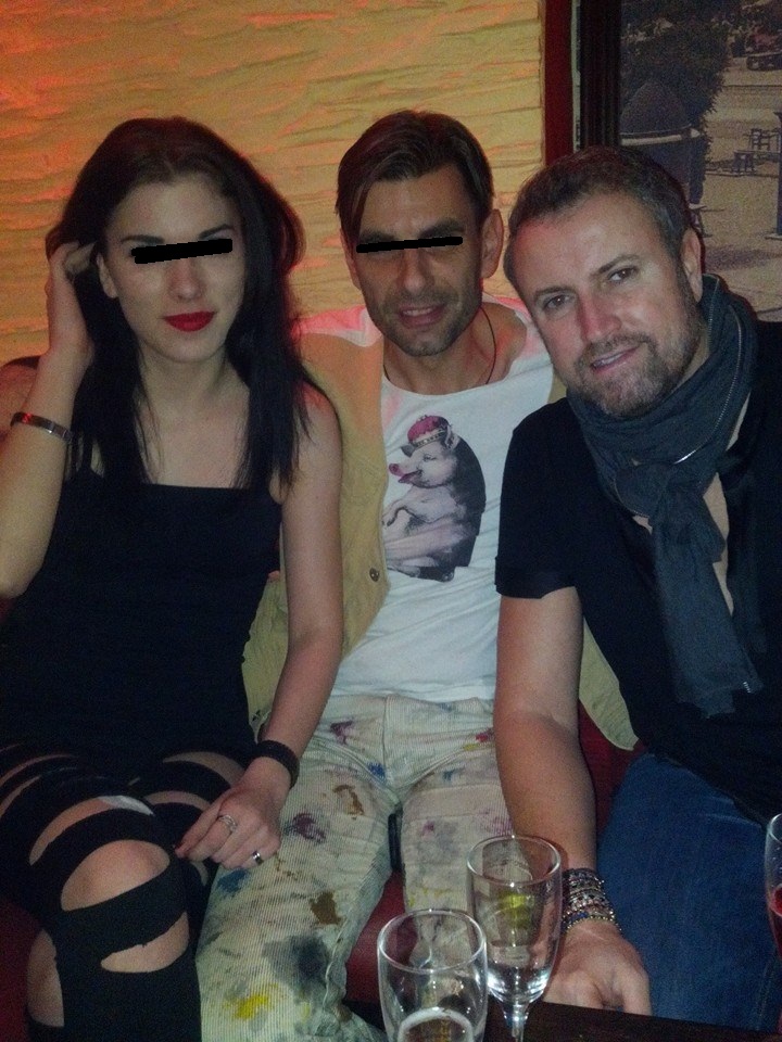 Despre tanara se zvoneste ca ar fi pe site-uri de escorte