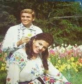 Irina Loghin si Benone Sinulescu au fost primii artisti care au cantat in duet