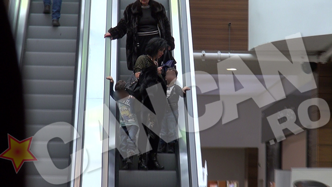 Bahmu vrea sa fie o mama model