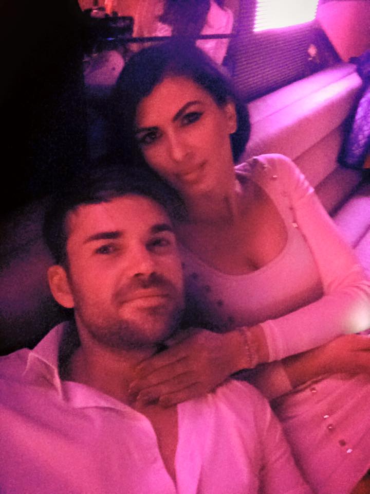 Madalina a renuntat complet la fotbalisti