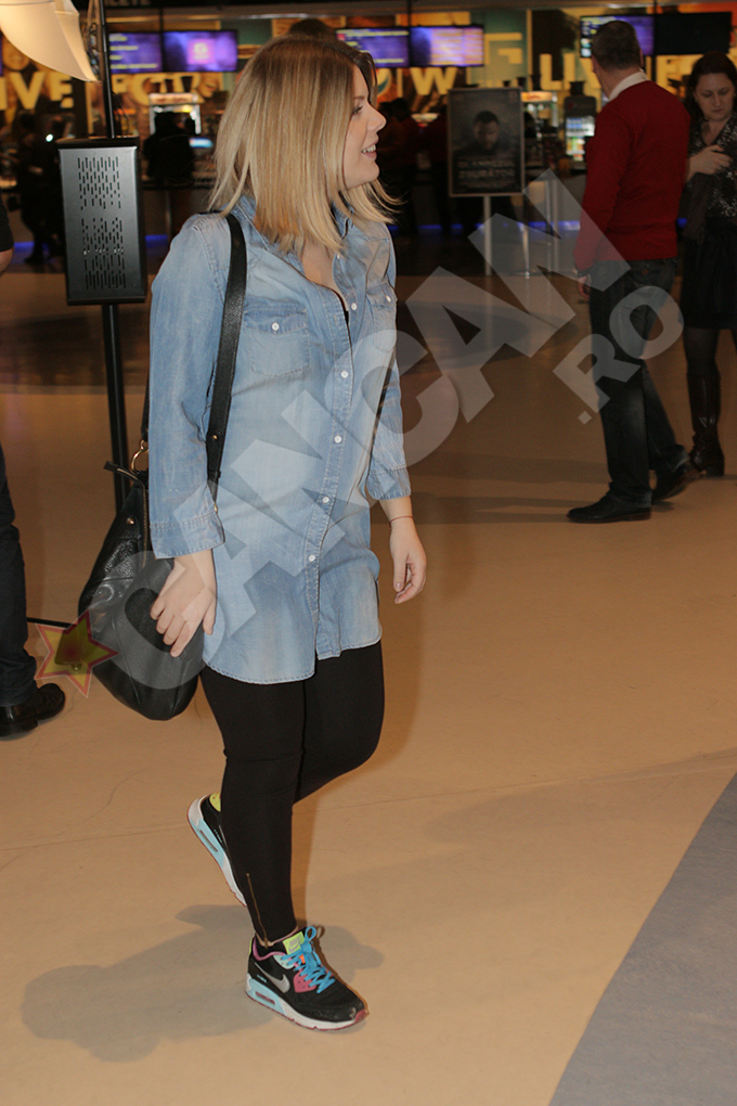 Bianca s-a ingrasat cateva kilograme