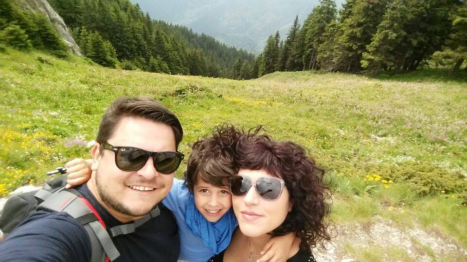 Mihai Bobonete impreuna cu sotia si fiul cel mare