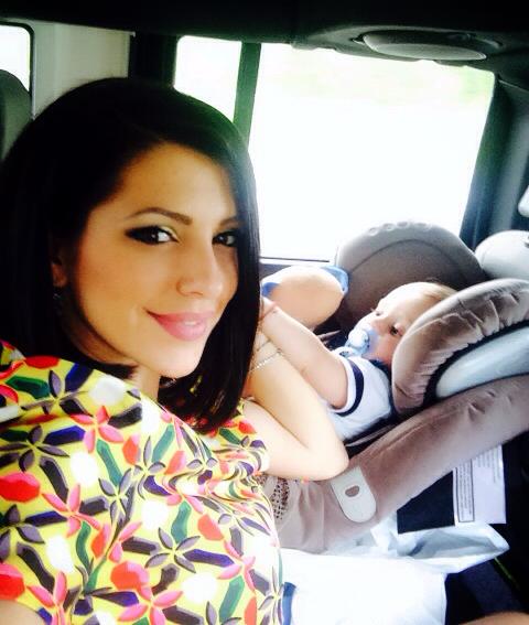 Celia s-a tuns mai scurt