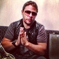 Tom Boxer cauta o alta tanara pentru a colabora la o piesa