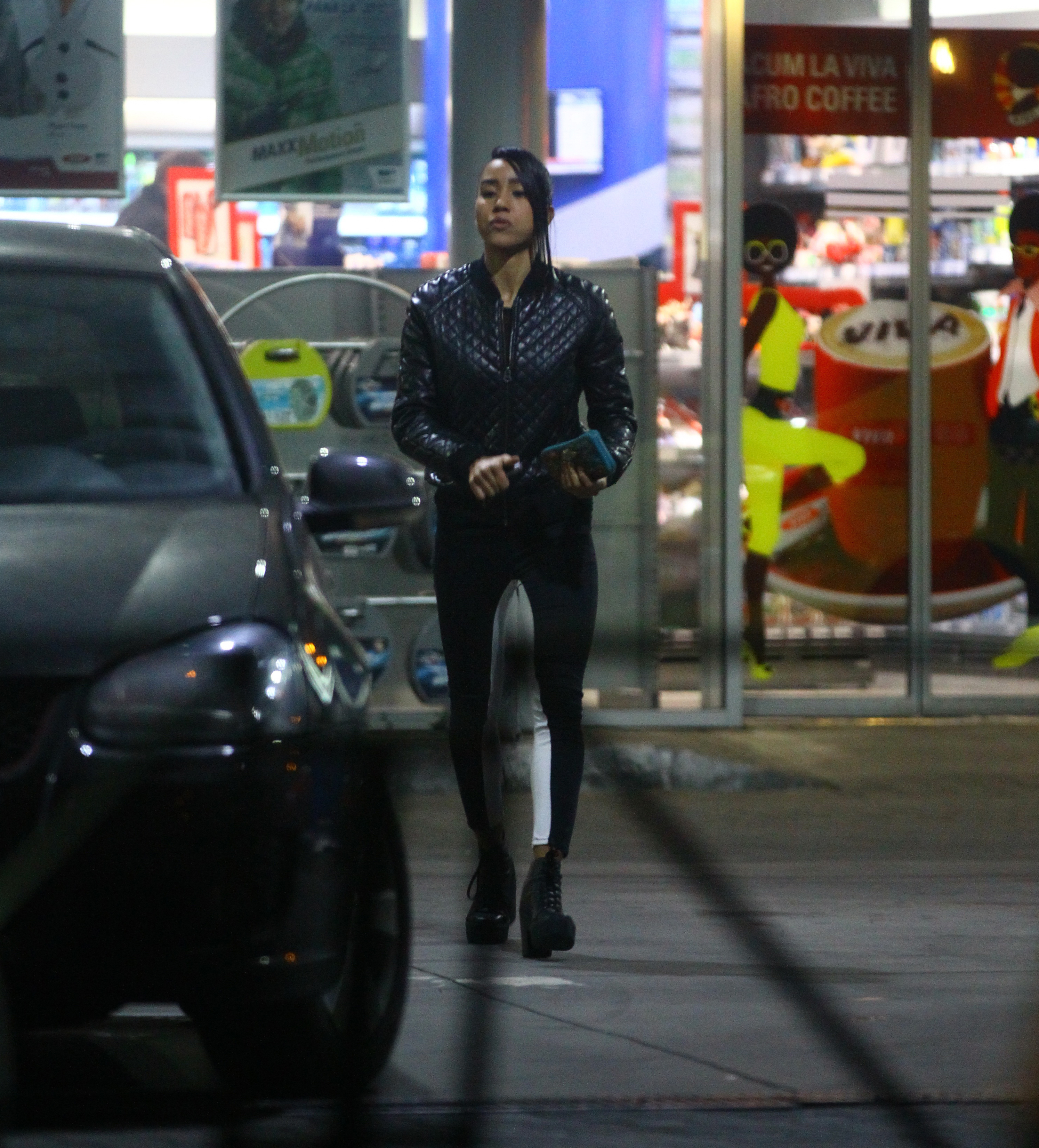 Fosta sotie a lui Alex Velea este tot timpul trista