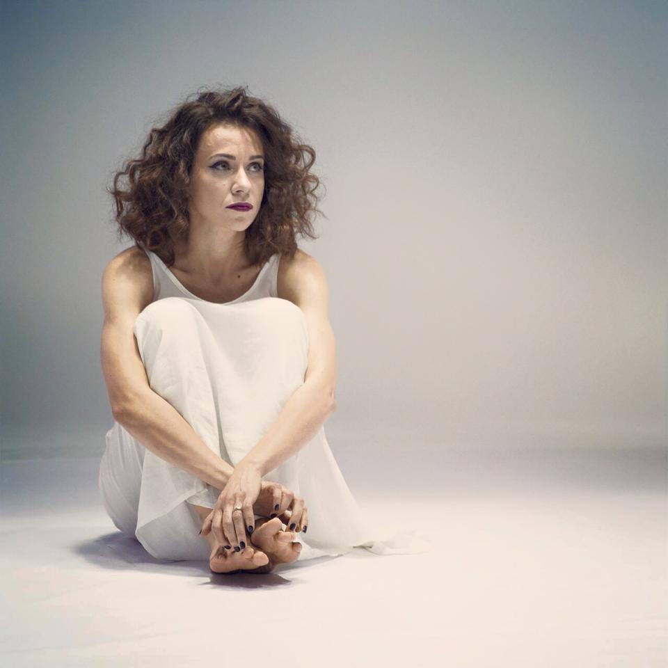 Tanara si-a schimbat complet imaginea in ultimii ani