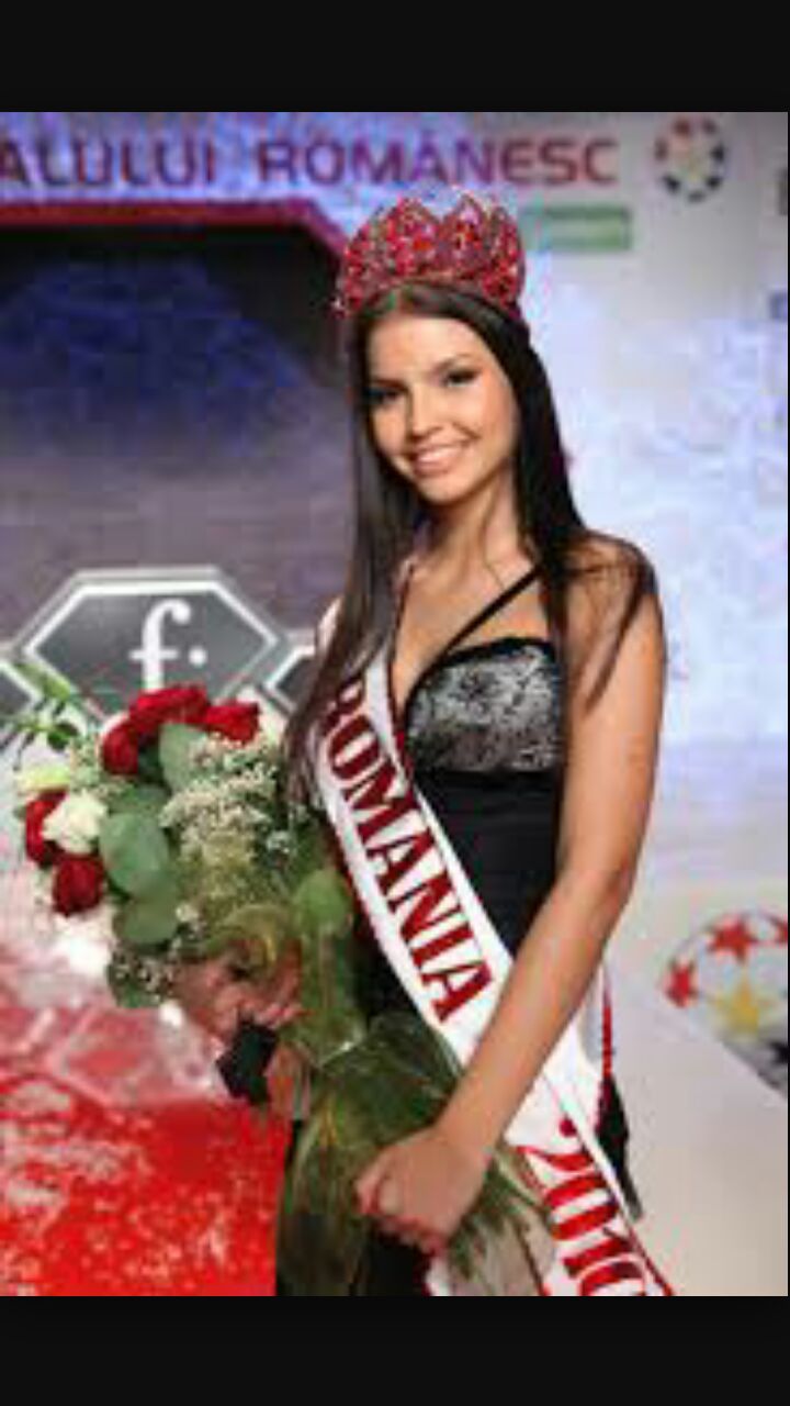 Tanara a fost Miss Romania in 2010