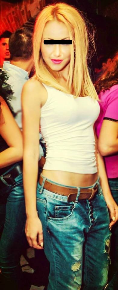 Tanara are forme demne de invidiat