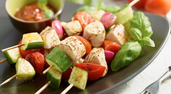 carnea de pui, peste sau curcan, e binevenita pe masa, dupa Paste