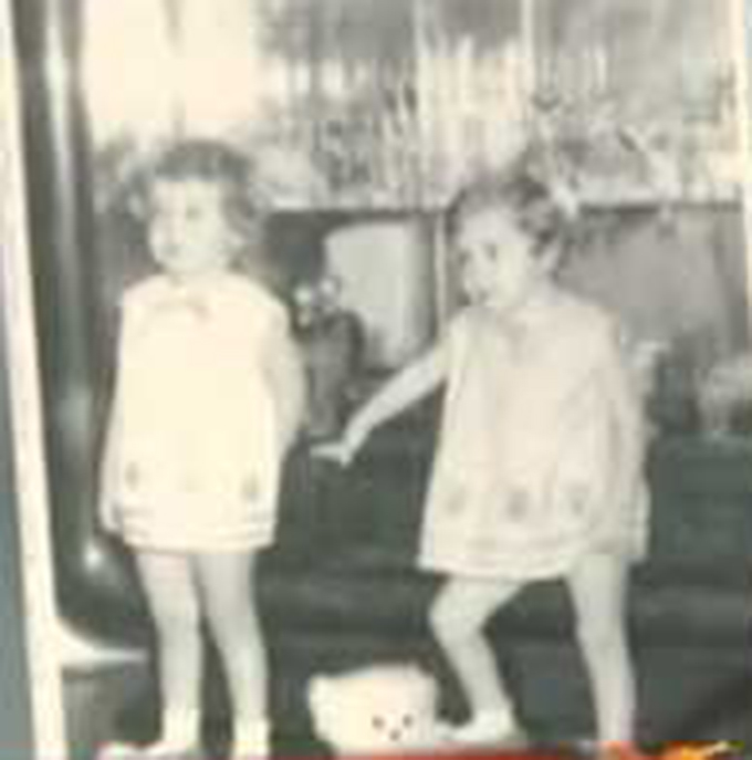 Surori Oana Zaviranu