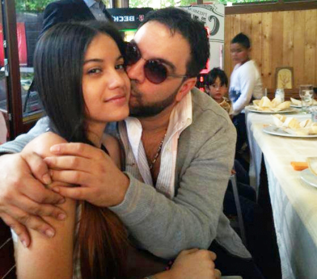 Salam isi iubeste fiica enorm