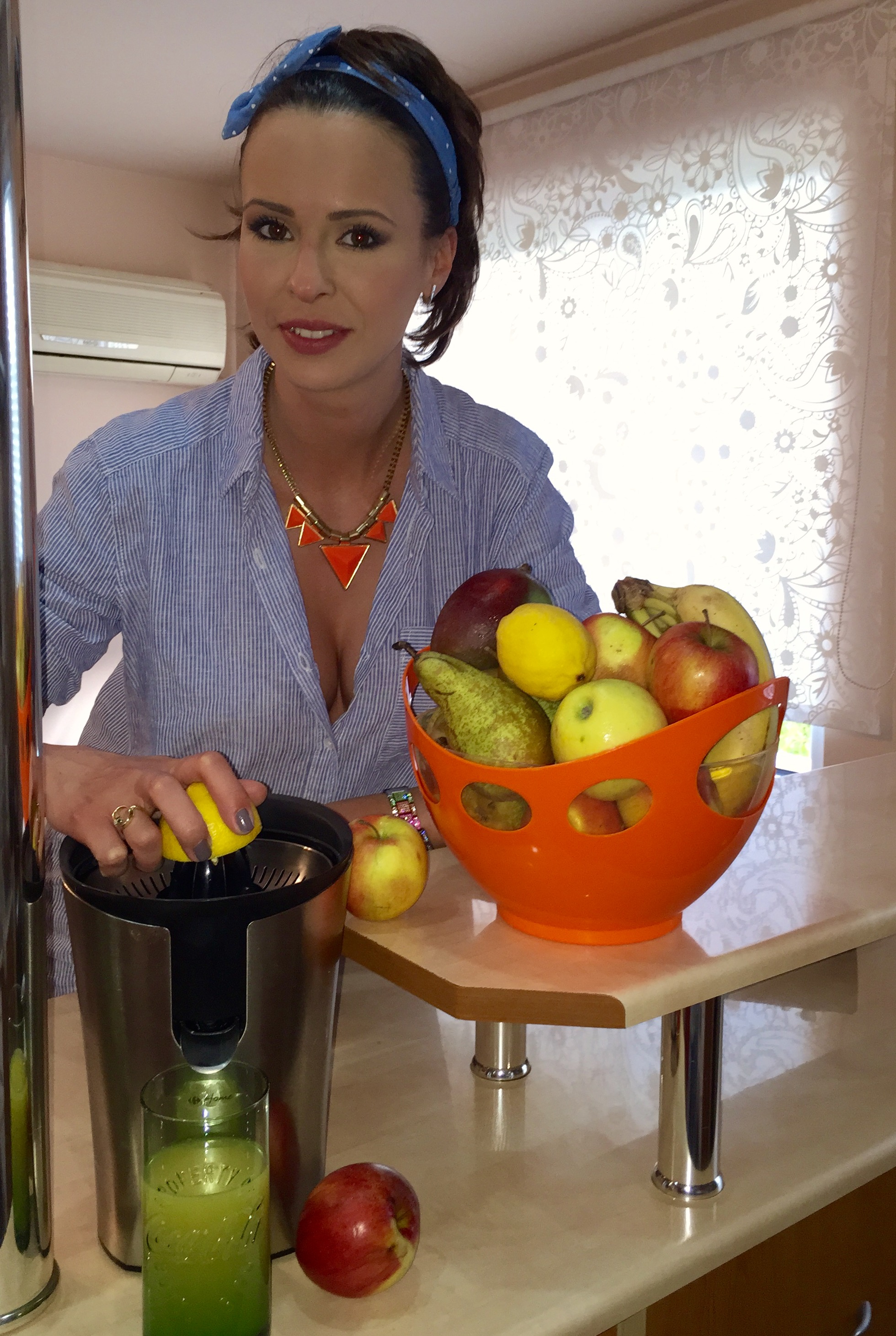 Livia adora fructele si legumele