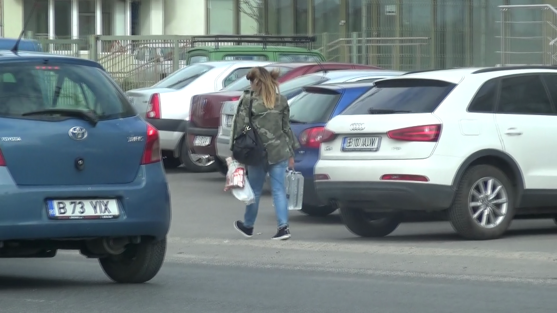 Gina a plecat incarcata de cumparaturi acasa la Alin Cocos