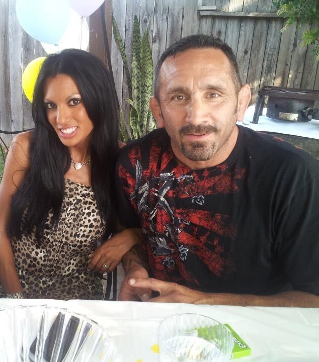 Ea este iubita lui Todd Medina, de trei ani