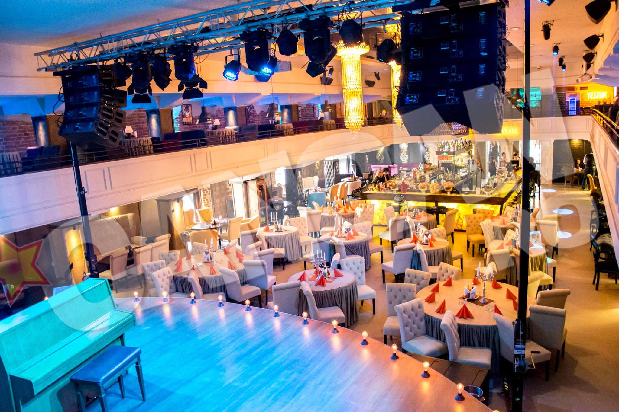 Johannes si-a deschis un restaurant de lux in Galati