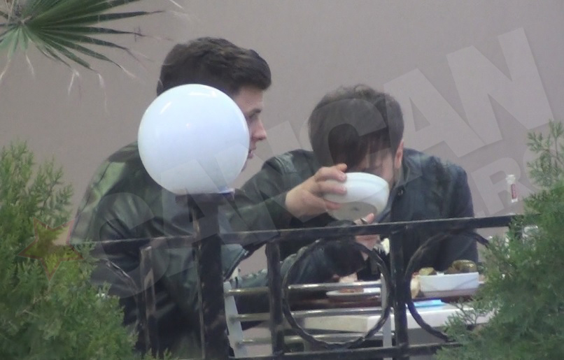 Actorul aproape ca a uitat sa mai respire si a mancat extrem de repede