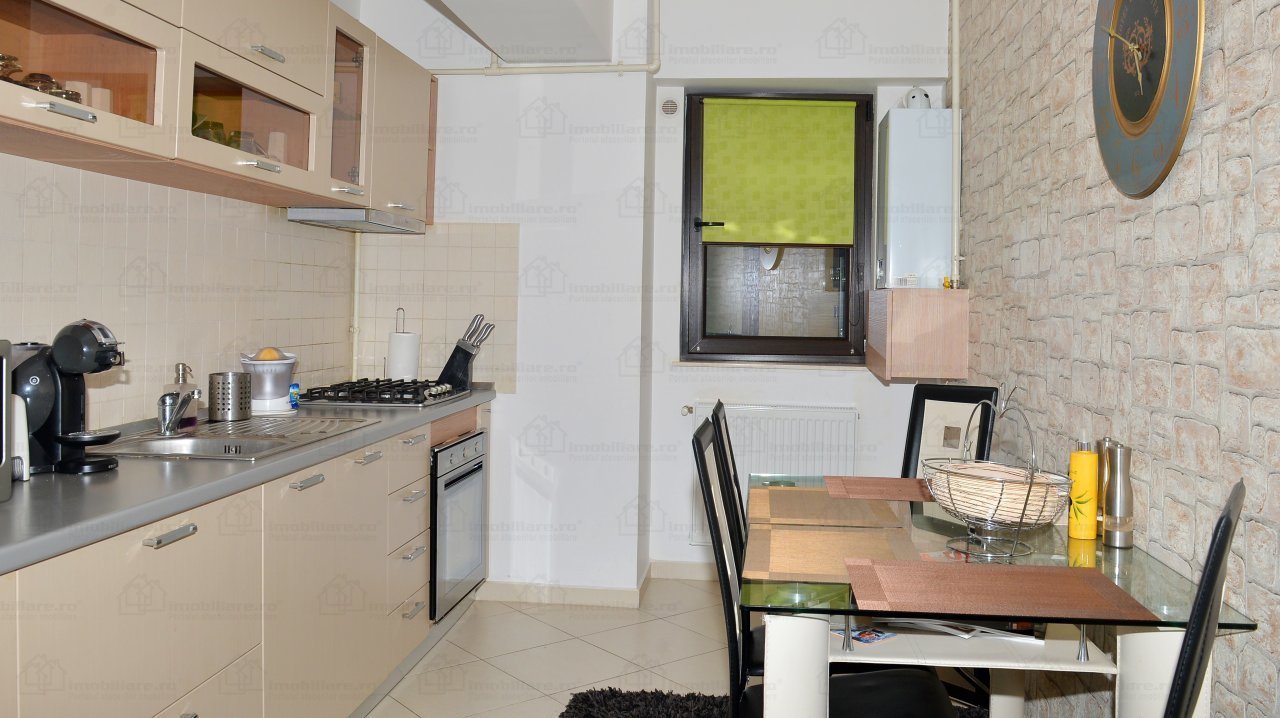 Adelina are mobila de lux si in bucatarie