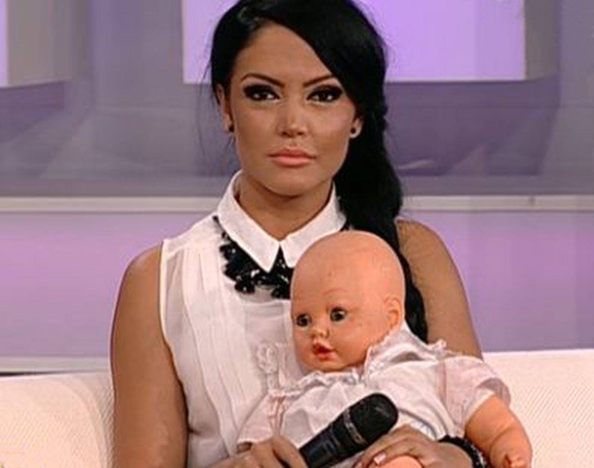 Andreea a devenit mamica pentru prima data, la 28 de ani