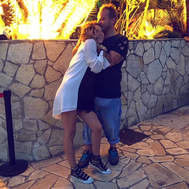 Dan si Teodora s-au impacat