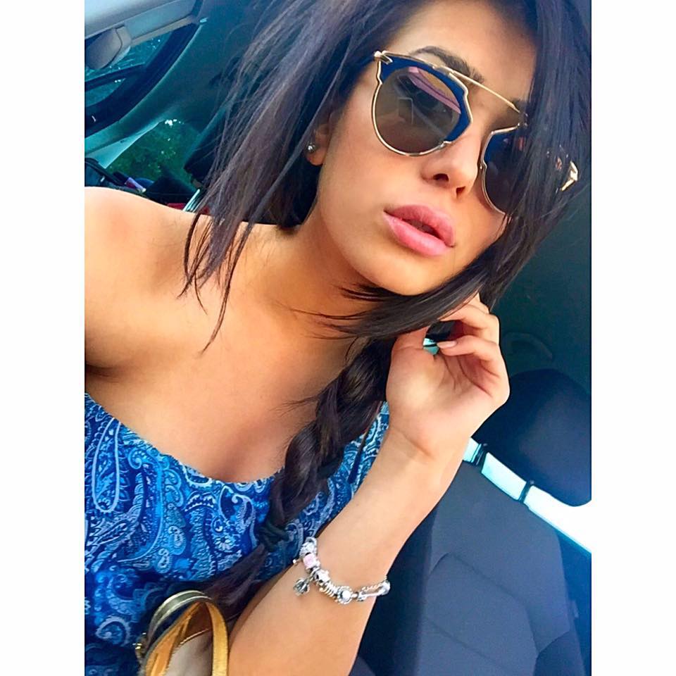 Emma Sechelariu are la activ cateva operatii estetice, lucru vizibil si din poze