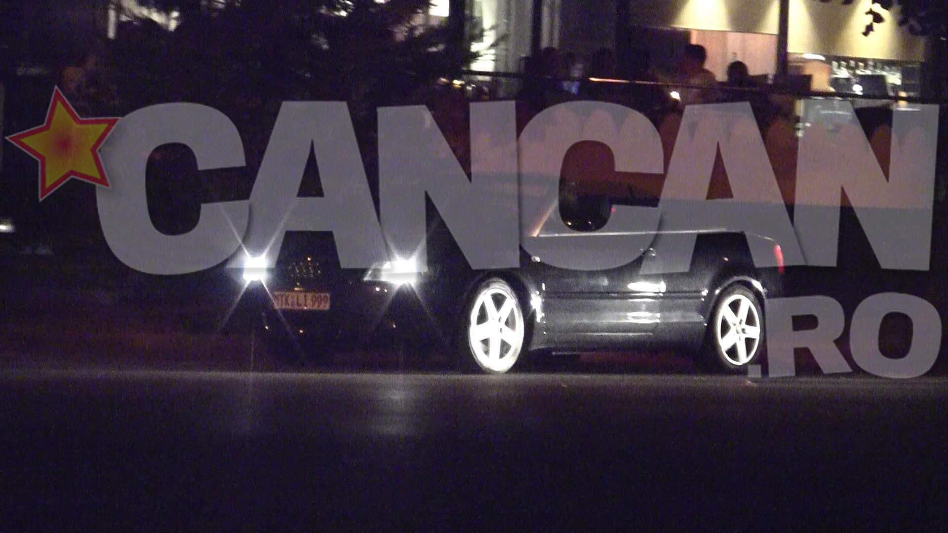 Blonda a plecat acasa impreuna cu Tandarica.