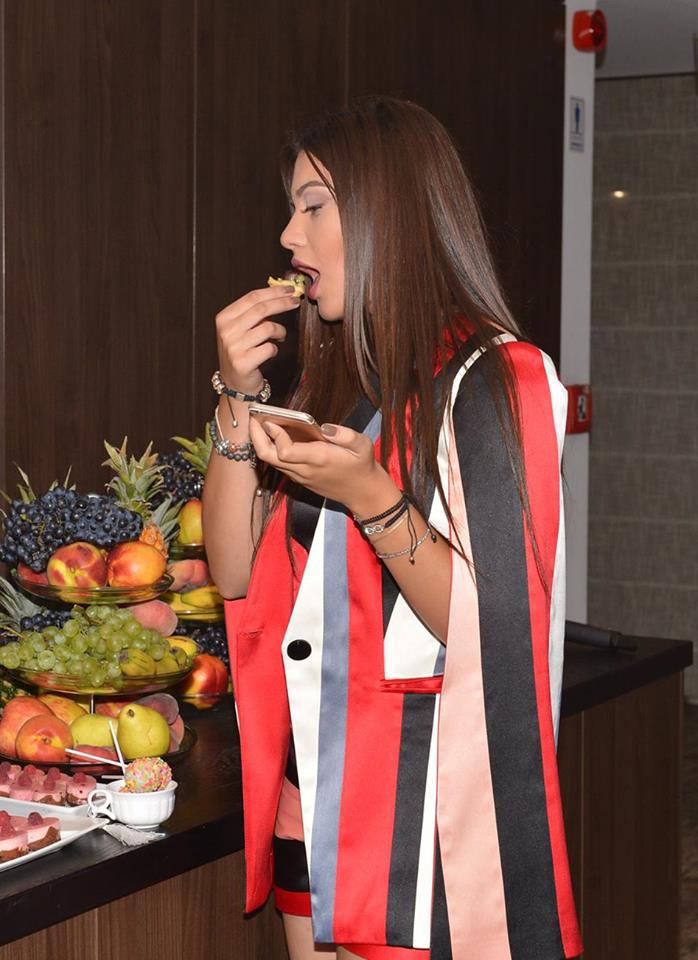 Betty, prinsa in fapt