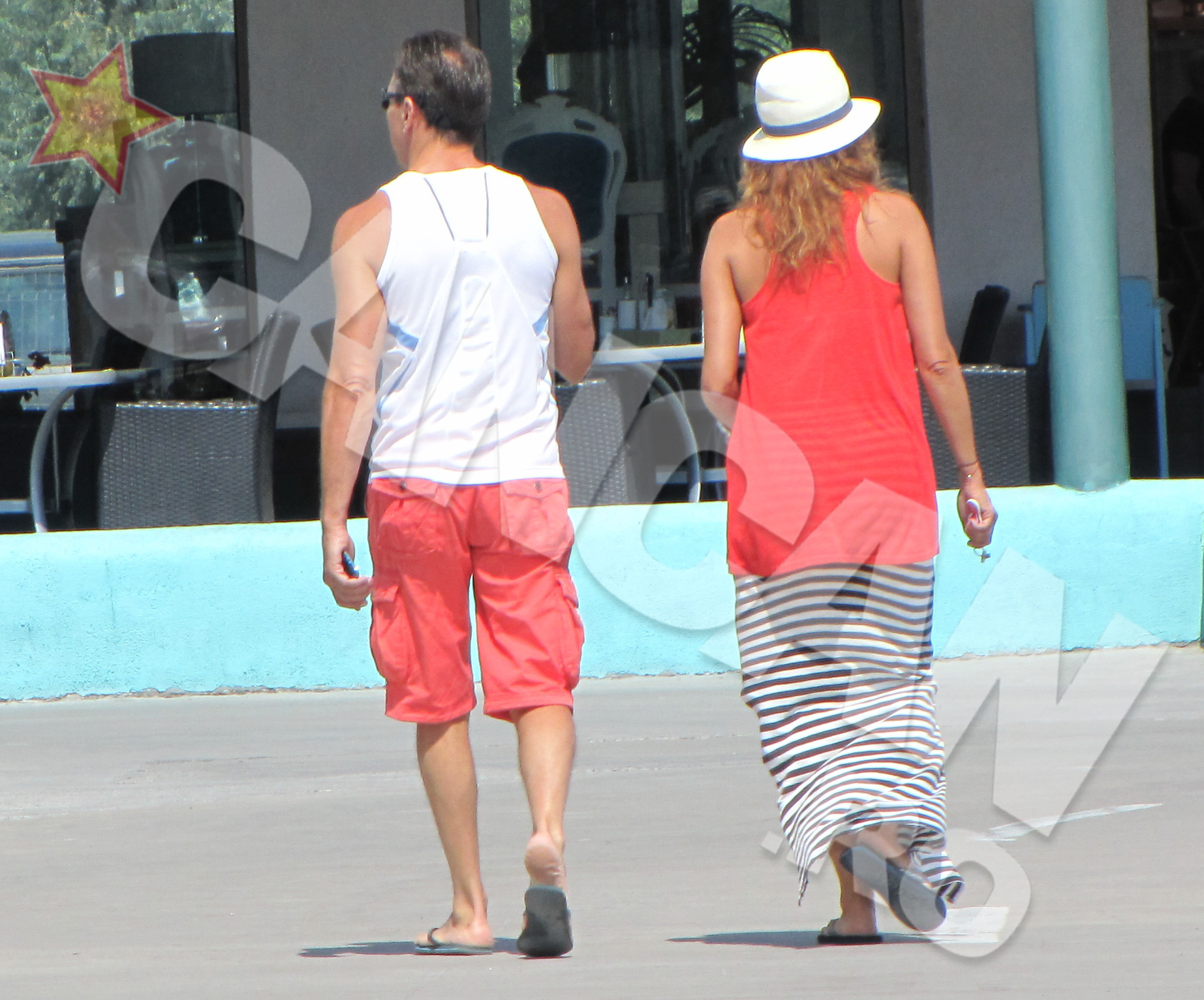 Anca Turcasiu nu a lasat nici un centimetru de piele la vedere