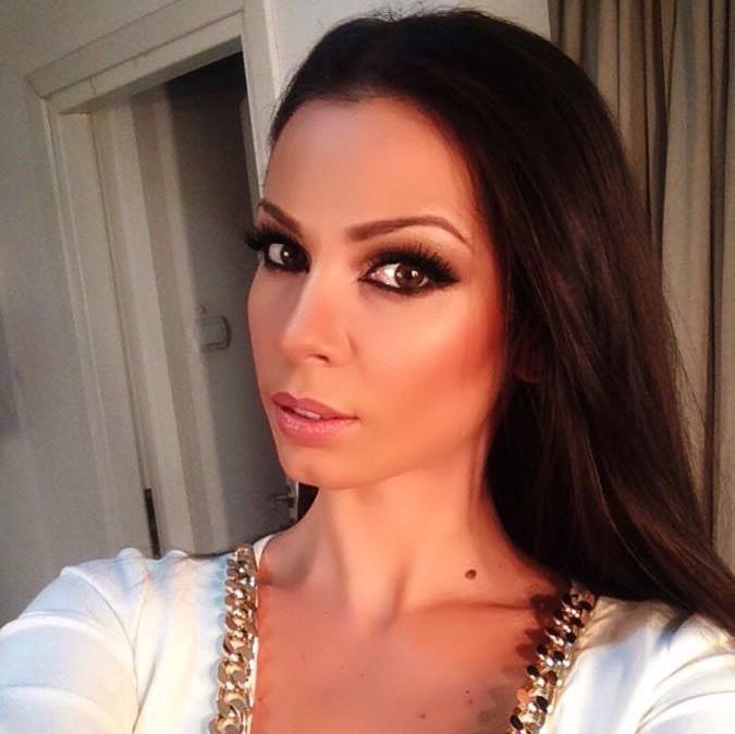 Vedeta arata foarte bine