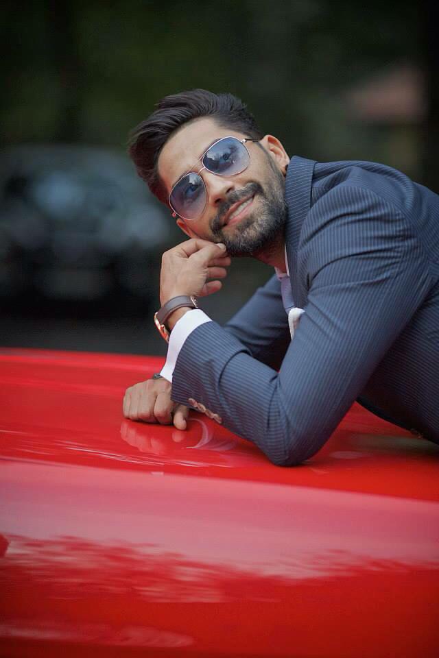 Connect-R este foarte mandru de originile lui