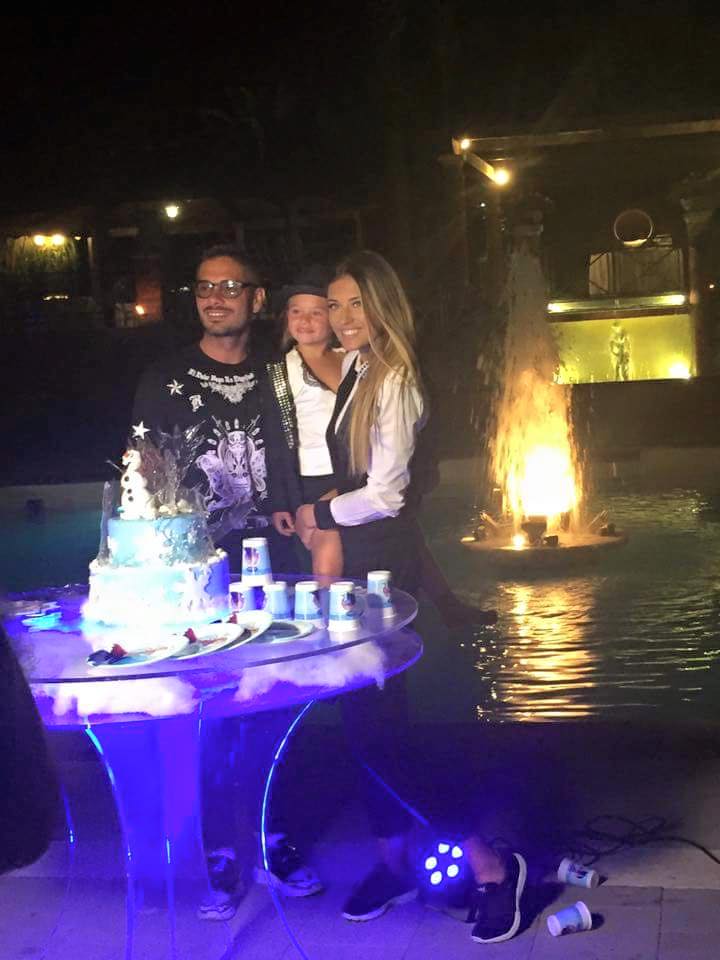 S-au impacat de dragul fetitei lor