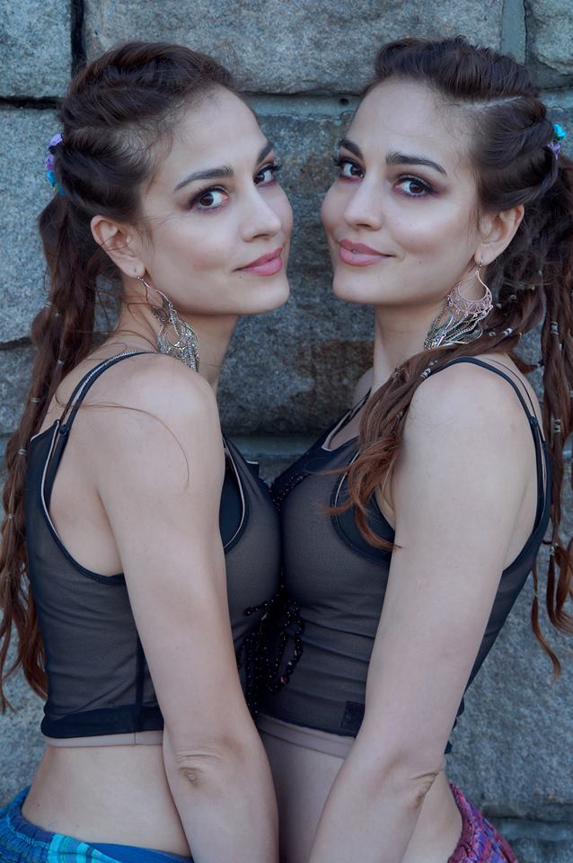 Gemenele de la Indiggo lanseaza piese plagiat dupa melodiile populare romanesti