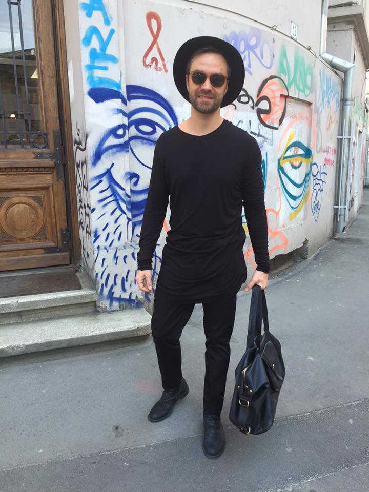 Emanuel si-a schimbat complet imaginea in ultimii ani