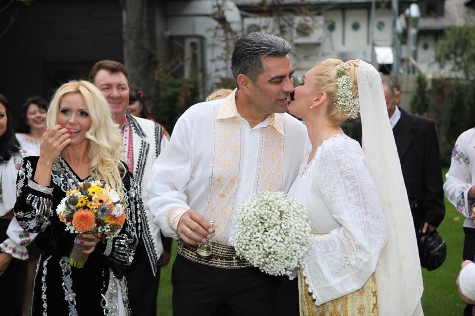 Cei doi amorezi s-au casatorit