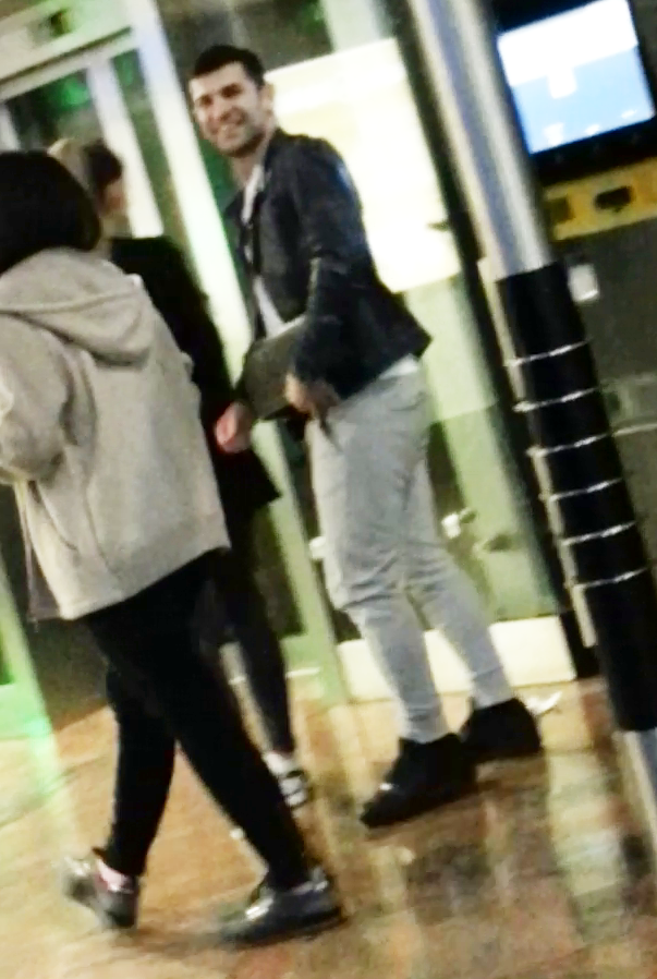 Iubitul Teodorei s-a simtit perfect in compania fetelor lui Gigi Becali